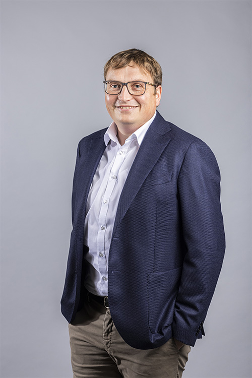 Klaus Hölzl, Responsabile vendite di VOG